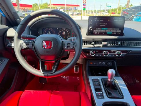 Used 2025 Honda Civic Type R image 21