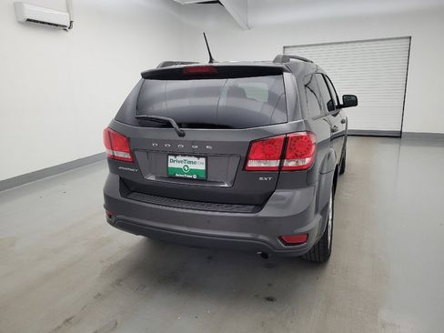 Used 2017 Dodge Journey SXT w/ Premium Group FWD image 7