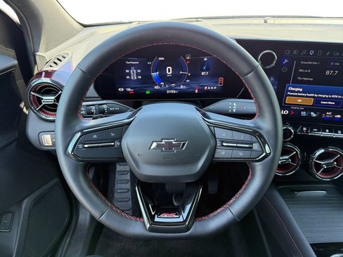 Used 2024 Chevrolet Blazer EV RS AWD/4WD image 12