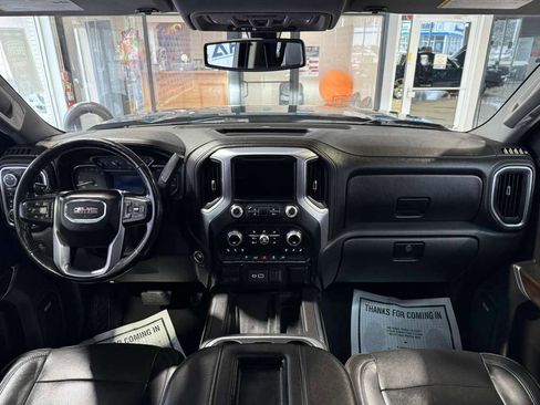Used 2019 GMC Sierra 1500 SLT w/ SLT Premium Package image 27