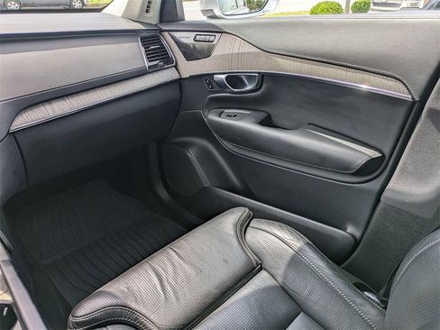 Certified 2022 Volvo XC90 T6 Inscription w/ Advanced Package image 16