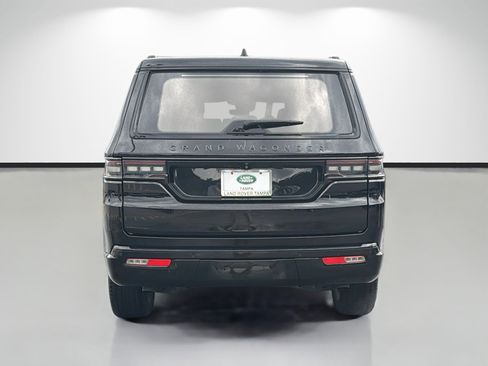 Used 2023 Jeep Grand Wagoneer Series III w/ Rear Seat Video Group 1 AWD/4WD image 4