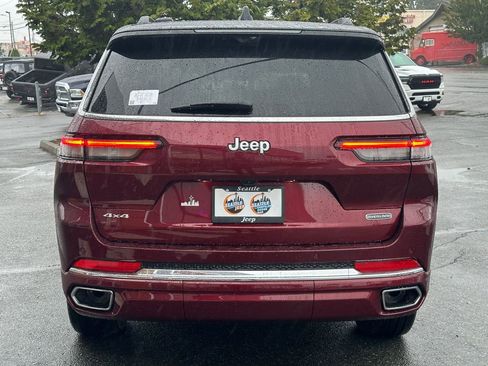 New 2024 Jeep Grand Cherokee L Overland w/ Advanced Protech Group III image 7