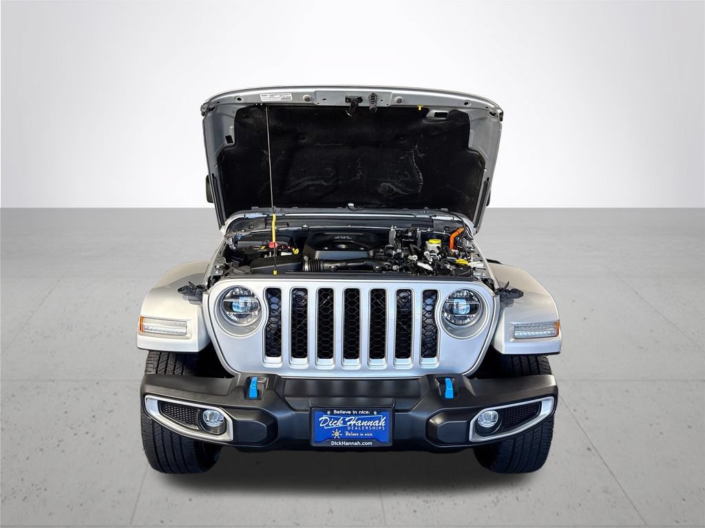 Certified 2022 Jeep Wrangler Unlimited Sahara AWD/4WD image 23