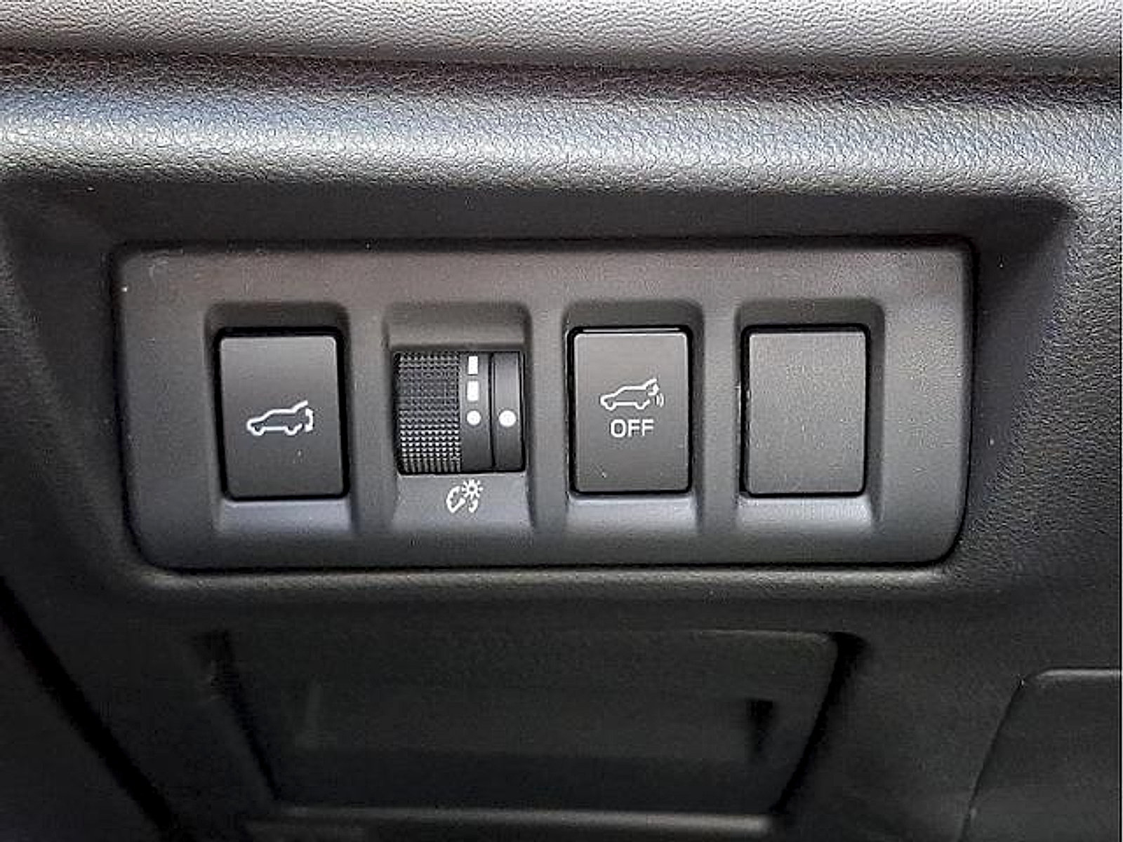 Used 2020 Subaru Outback Limited AWD/4WD image 26