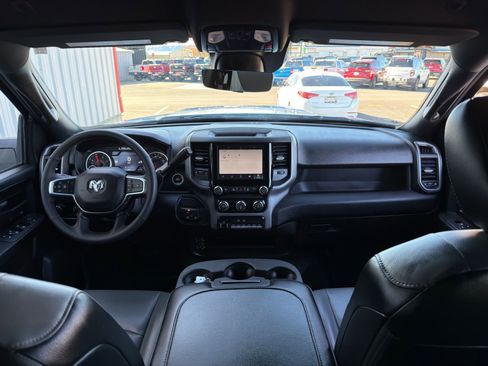 Used 2025 RAM 5500 Tradesman w/ Safety Group image 31