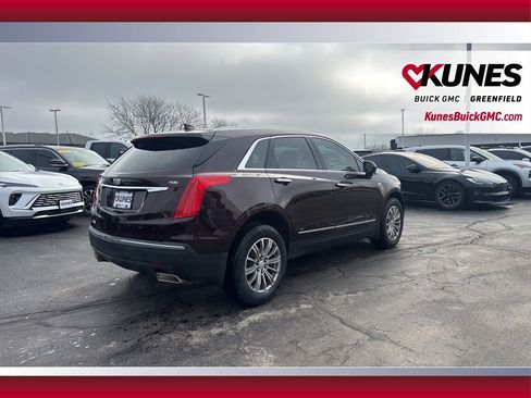 Used 2018 Cadillac XT5 Luxury w/ Driver Awareness Package image 5