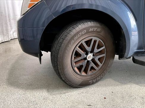 Used 2019 Nissan Frontier SV image 20