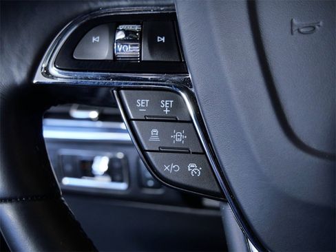 Certified 2024 Lincoln Navigator Black Label image 24