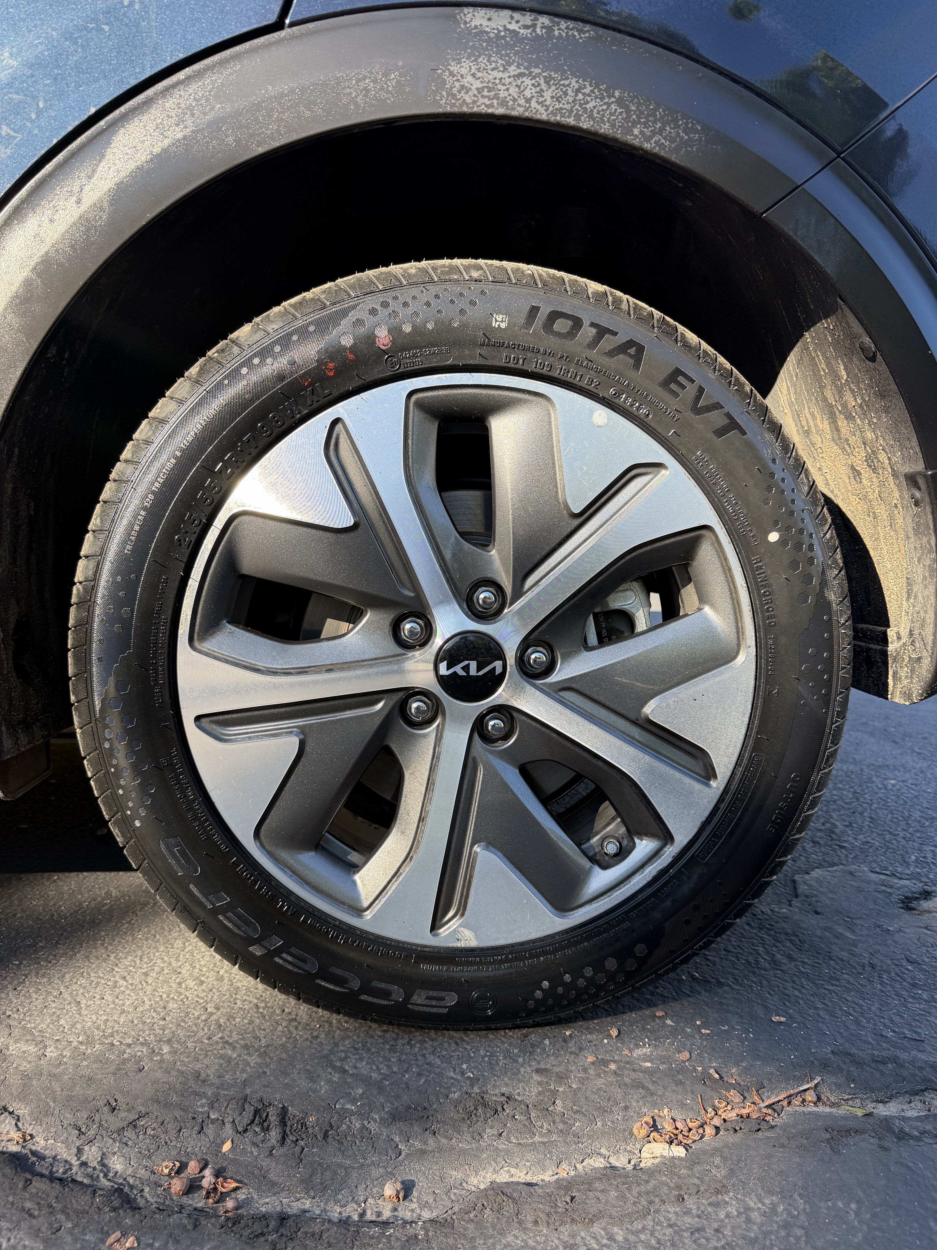 Used 2022 Kia Niro EX Premium FWD image 14