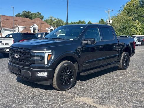 Used 2024 Ford F150 Lariat w/ Equipment Group 502A High AWD/4WD image 3