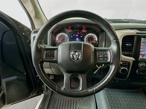 Used 2017 RAM 1500 Big Horn image 13