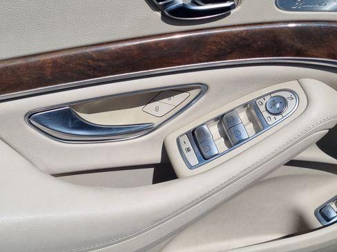 Used 2015 Mercedes-Benz S 550 4MATIC Sedan image 27