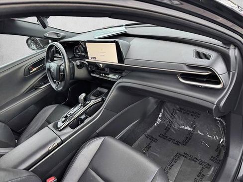 Certified 2024 Toyota Crown Limited image 19