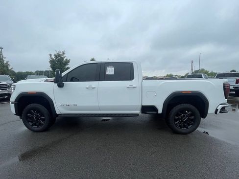 Used 2026 GMC Sierra 2500 AT4 w/ AT4 Premium Plus Package AWD/4WD image 12