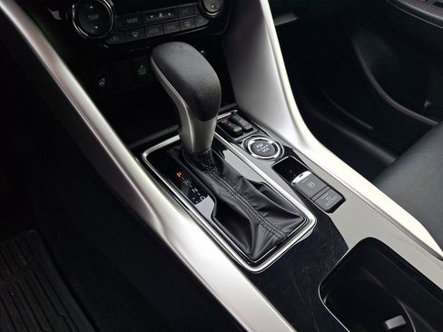 Used 2024 Mitsubishi Eclipse Cross SEL image 14