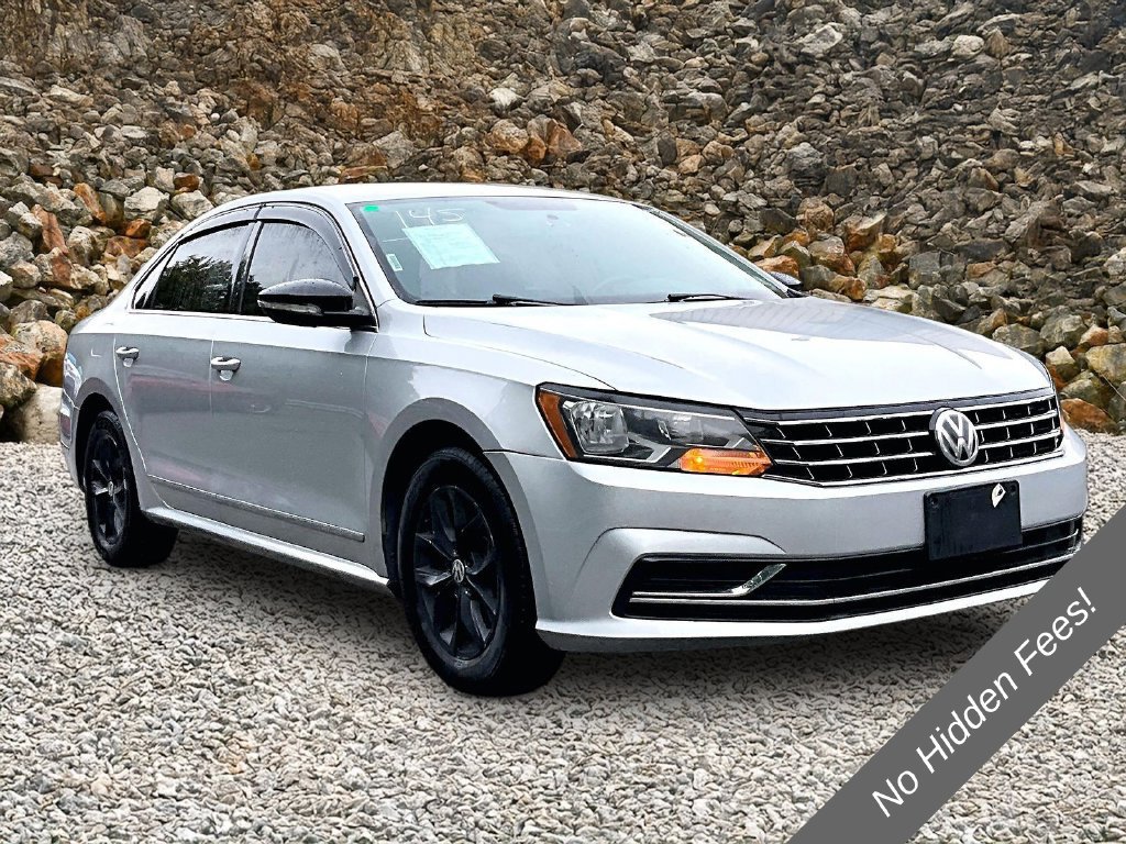 Used 2017 Volkswagen Passat 1.8T S FWD image 7