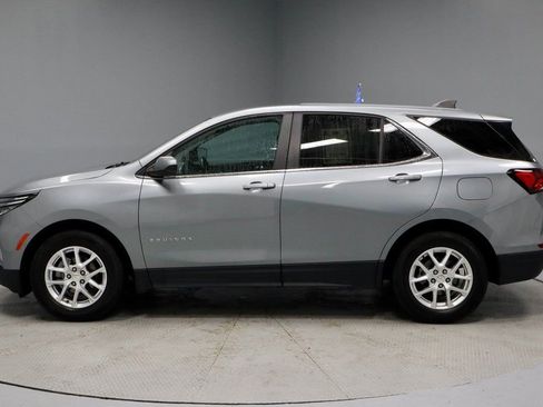 Used 2024 Chevrolet Equinox LT w/ LPO, Floor Liner Package image 9