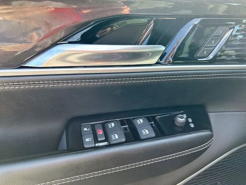 New 2024 Jeep Wagoneer 4WD w/ Convenience Group I image 14