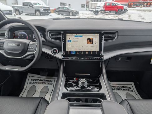 New 2026 Jeep Grand Wagoneer Limited image 12