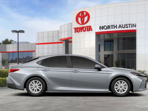 New 2026 Toyota Camry LE image 12