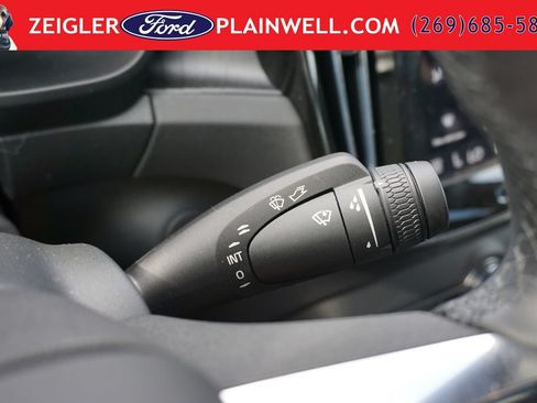Used 2023 Volvo C40 P8 Recharge Plus AWD/4WD image 29