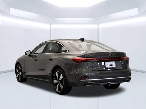 Used 2025 Audi A5 2.0T Premium Plus w/ Premium Plus AWD/4WD image 3