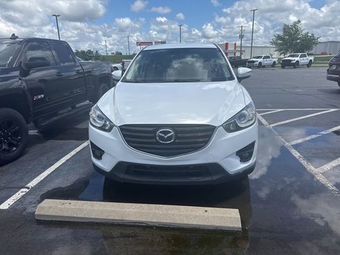 Used 2016 MAZDA CX-5 Touring FWD image 2