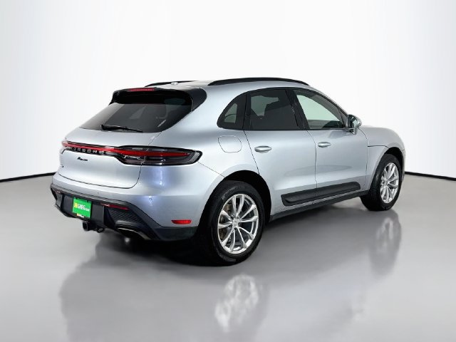 Used 2023 Porsche Macan w/ Premium Package Plus AWD/4WD image 10