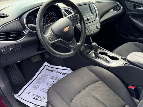 Used 2016 Chevrolet Malibu LT FWD image 14