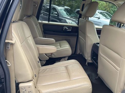 Used 2017 Lincoln Navigator L Reserve image 13