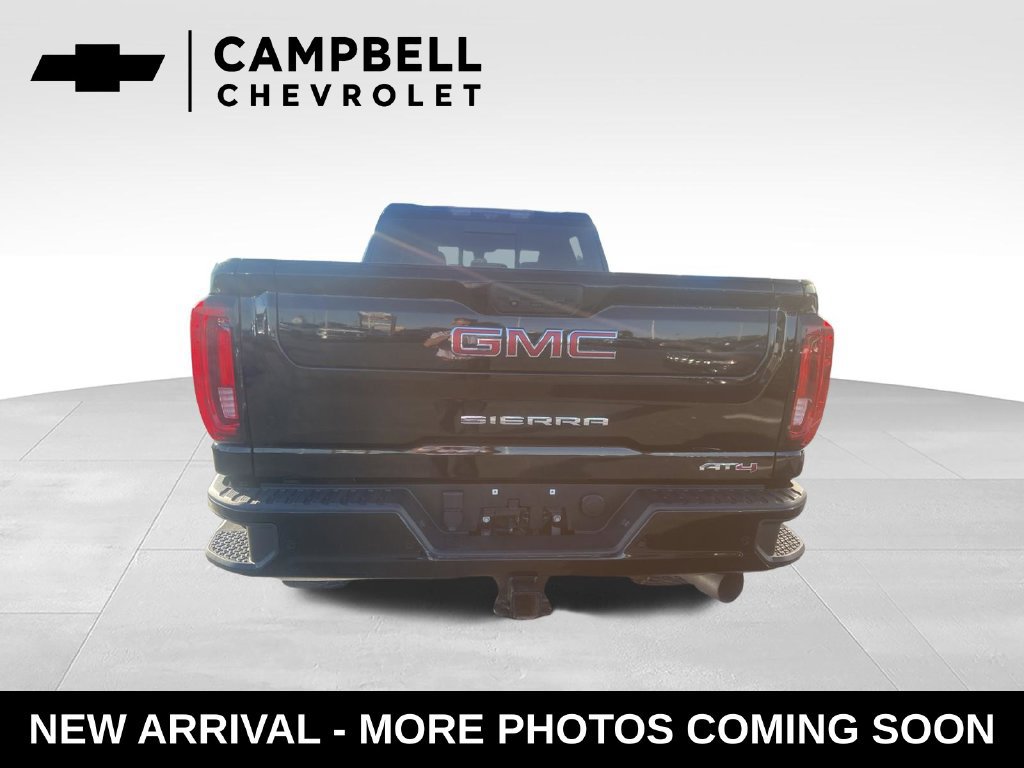 Used 2020 GMC Sierra 2500 AT4 w/ AT4 Premium Package AWD/4WD image 4