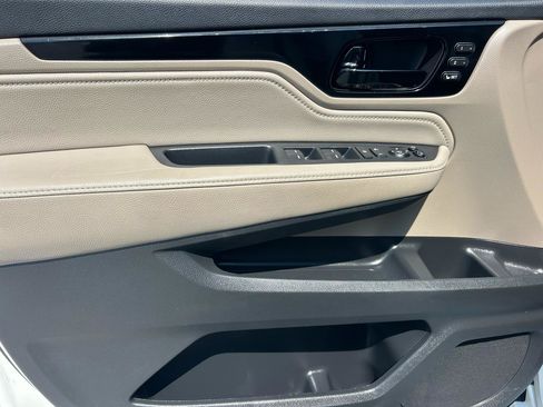 Used 2019 Honda Odyssey Elite image 7