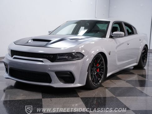Used 2021 Dodge Charger SRT Hellcat RWD image 18