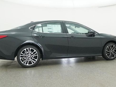 New 2026 Toyota Camry XLE AWD/4WD image 3