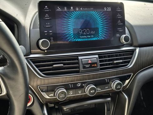 Used 2022 Honda Accord EX-L image 28