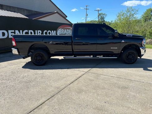 Used 2024 RAM 3500 Big Horn image 8