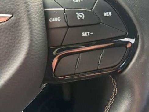 Used 2018 Chrysler 300 S w/ 300S Premium Group 2 AWD/4WD image 27