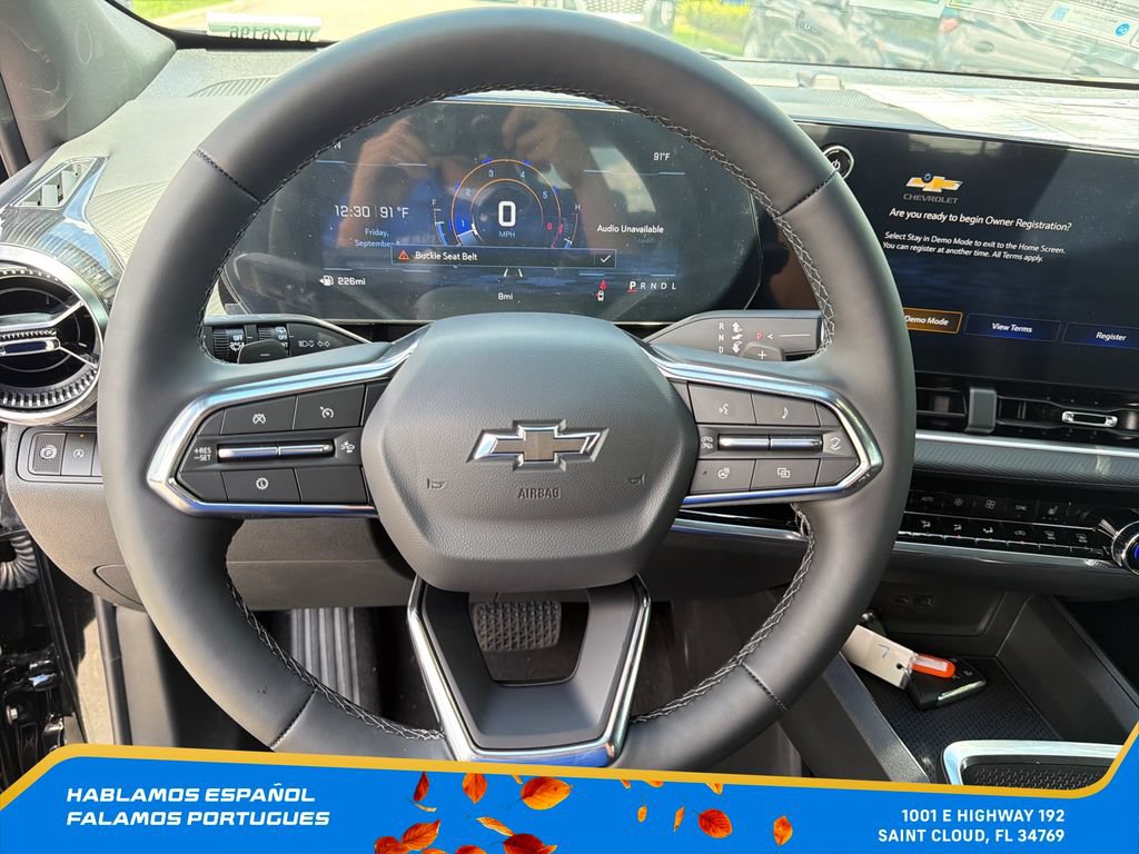 New 2027 Chevrolet Equinox LT w/ Convenience Package II FWD image 16