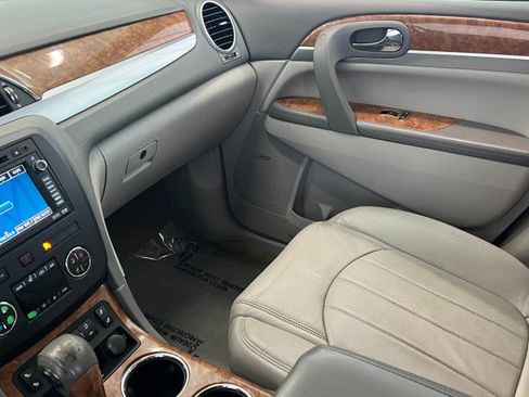 Used 2008 Buick Enclave CXL AWD/4WD image 15