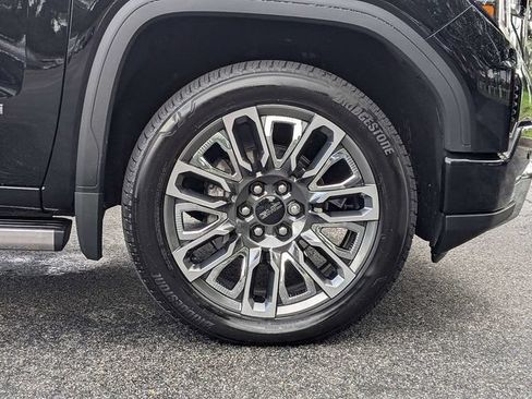 Used 2025 GMC Sierra 1500 Denali Ultimate AWD/4WD image 11