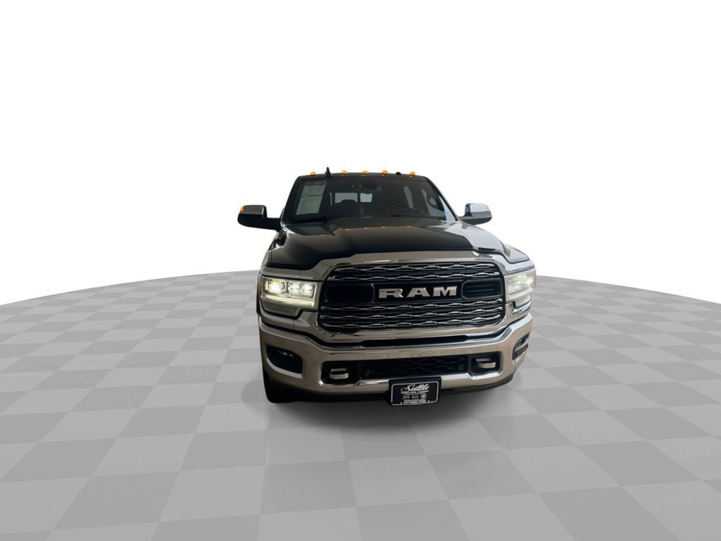 Used 2022 RAM 2500 Limited AWD/4WD image 3