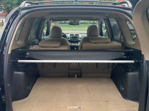 Used 2009 Toyota RAV4 Limited AWD/4WD image 18