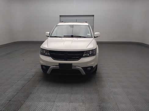 Used 2020 Dodge Journey Crossroad FWD image 15