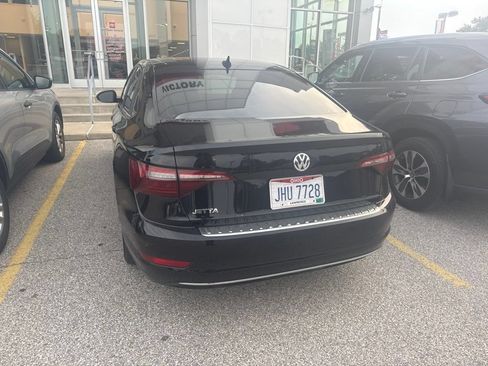 Used 2021 Volkswagen Jetta S FWD image 3