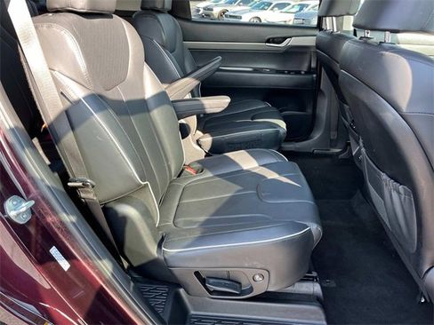 Used 2024 Hyundai Palisade SEL image 27