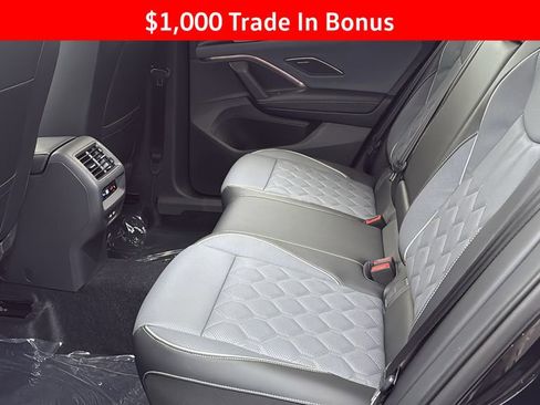 New 2026 Volkswagen Tiguan SEL R-Line AWD/4WD image 11