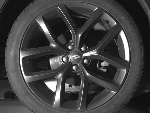Used 2021 Dodge Charger SXT w/ Blacktop Package RWD image 12