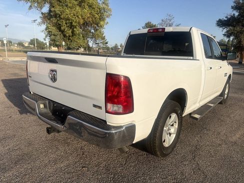 Used 2018 RAM 1500 Classic SLT RWD image 13