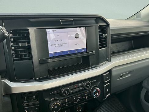 Used 2026 Ford F250 XL AWD/4WD image 15